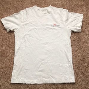 Vineyard vines shirt